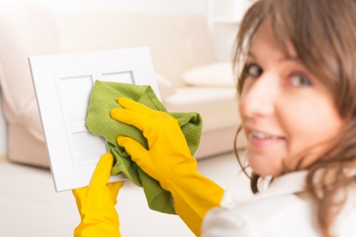 Local Airbnb cleaning service supporting a guest-ready property in SW10